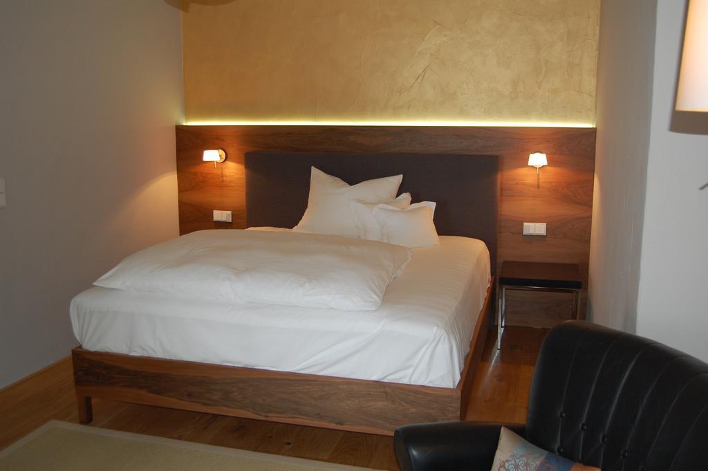 Fruehstueckshotel Im Goldschmiedehaus Grieskirchen Quarto foto